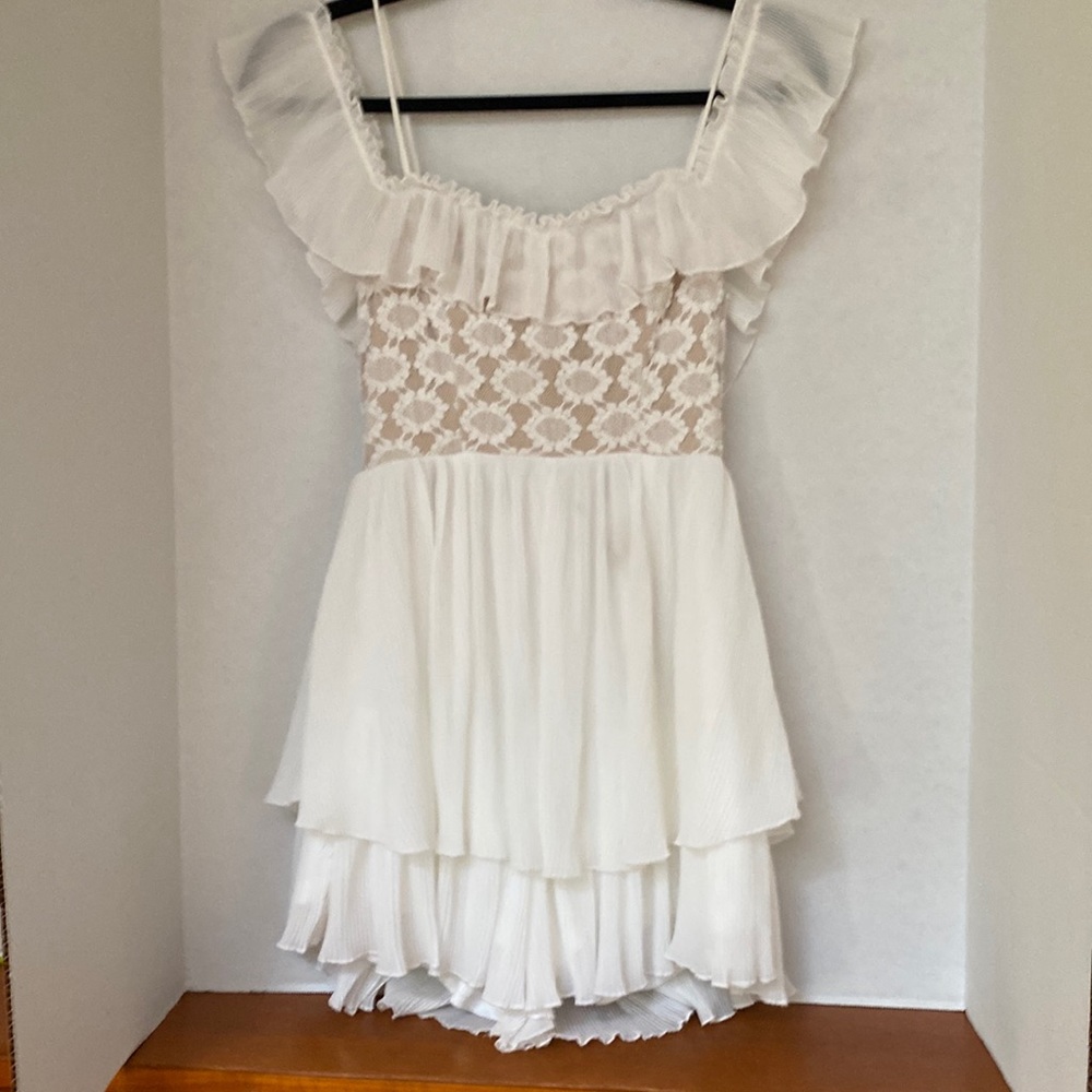 - Saint Secrets Romper! Ivory -size Small